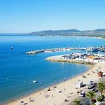Belle Villa La Dauphine Proche de la Mer Dans Quartier Calme Sans Vis à Vis
